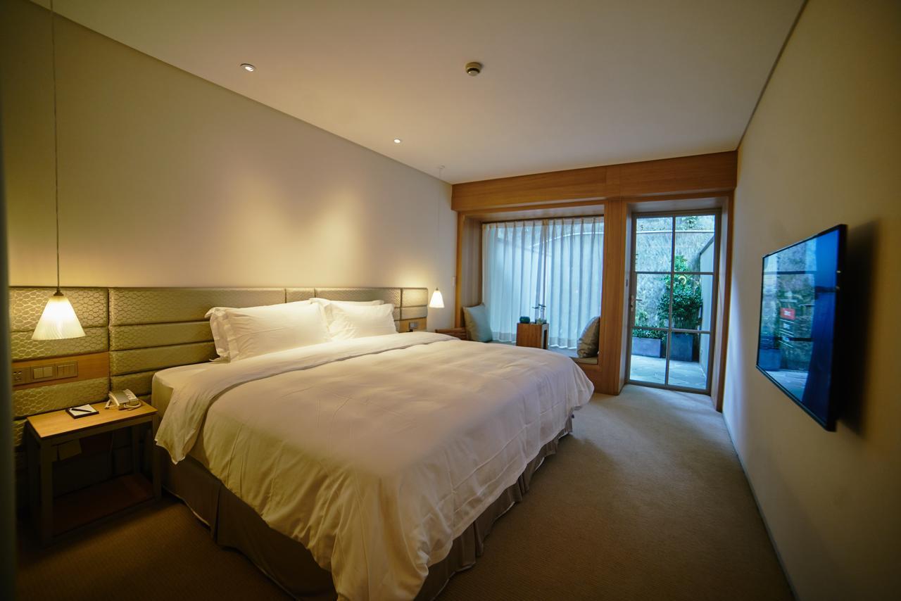 Ruyi Boutique Hotel At West Lake Ханчжоу Экстерьер фото